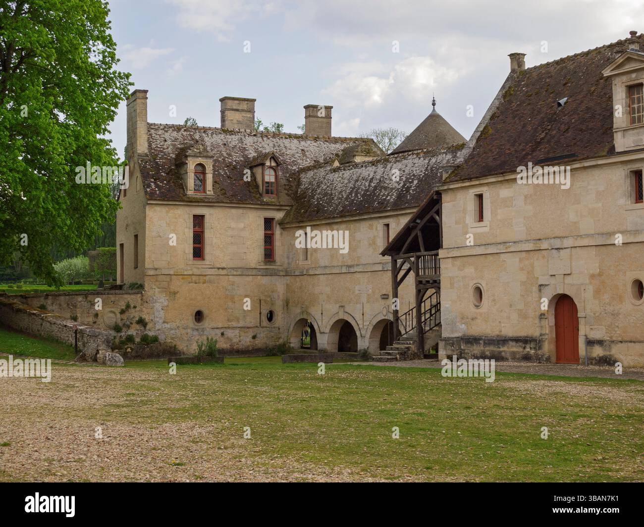 Le manoir du XVIe siècle au domaine de Villarceaux, Val d'Oise, France Banque D'Images