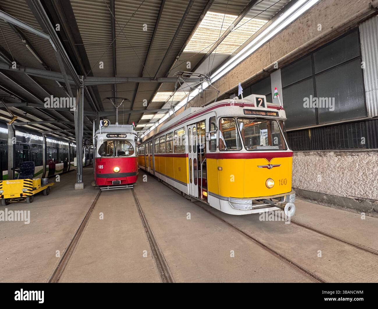 Tramway SGP et FVV sur le garage - Image de stock capturée avec un smartphone