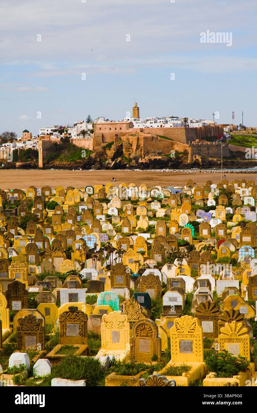 Maroc, Salé, cimetière musulman, horizon de Rabat, Banque D'Images