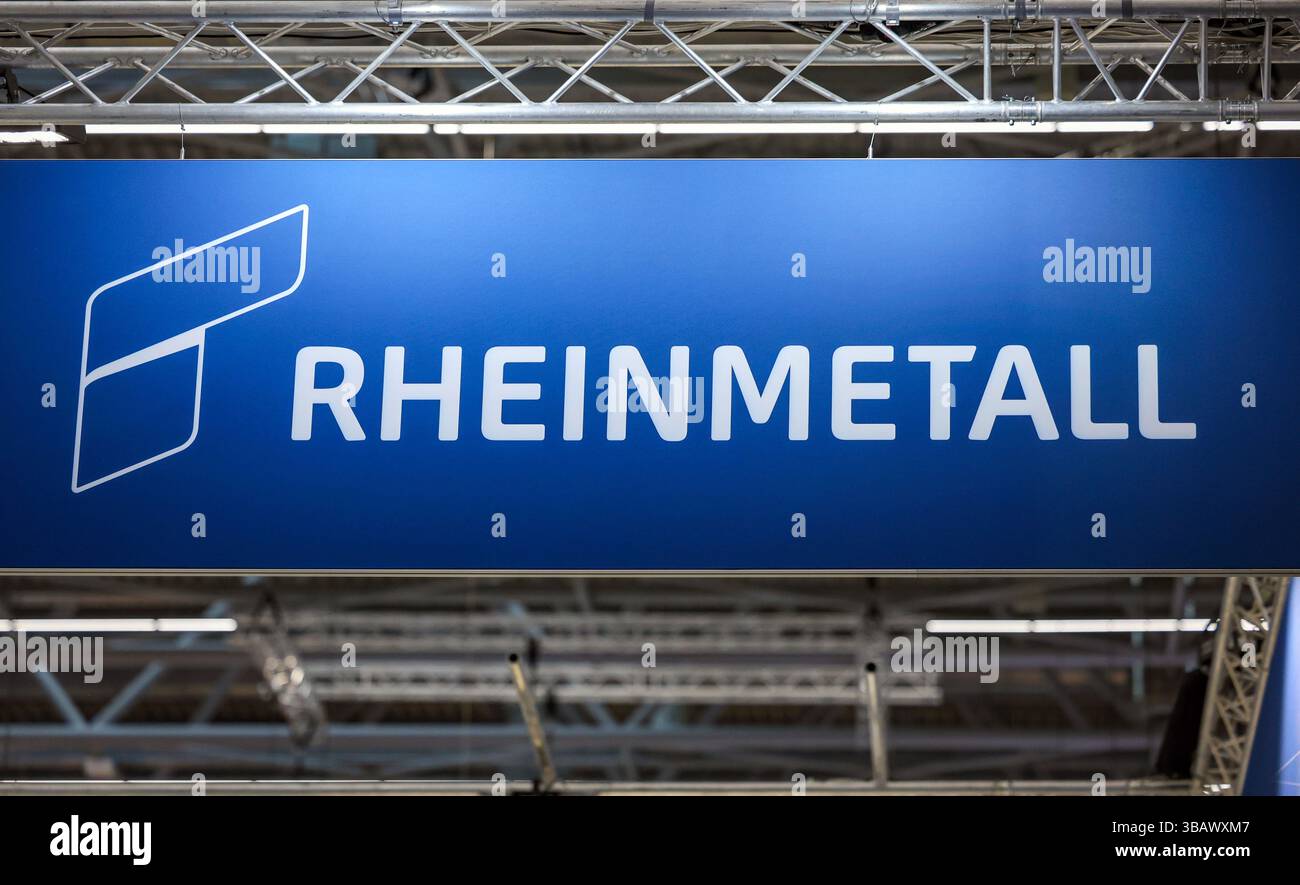 20.02.2025, Allemagne, Rhénanie du Nord-Westphalie, Duesseldorf - Rheinmetall, logo sur le stand du salon XPONENTIAL Europe 2025, salon leader Banque D'Images