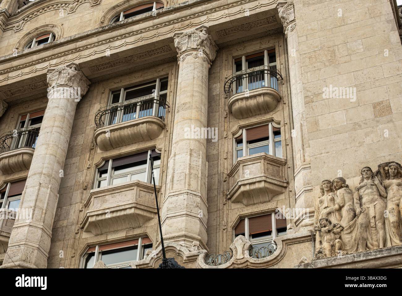 Budapest, Hongrie - octobre 7,2023 : bâtiment des thermes de Gellert Banque D'Images