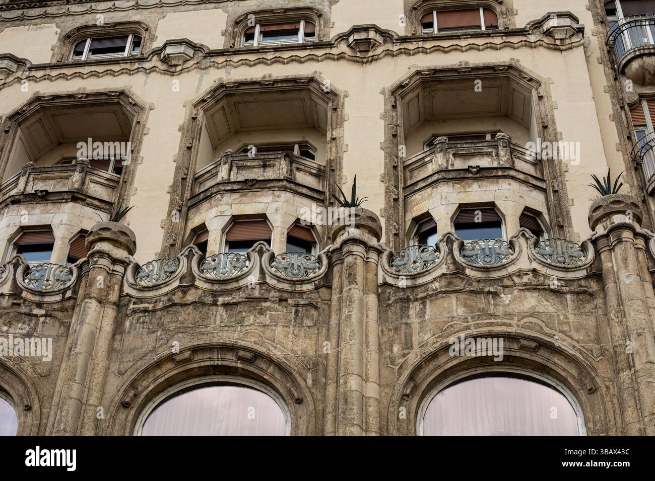 Budapest, Hongrie - octobre 7,2023 : bâtiment des thermes de Gellert Banque D'Images