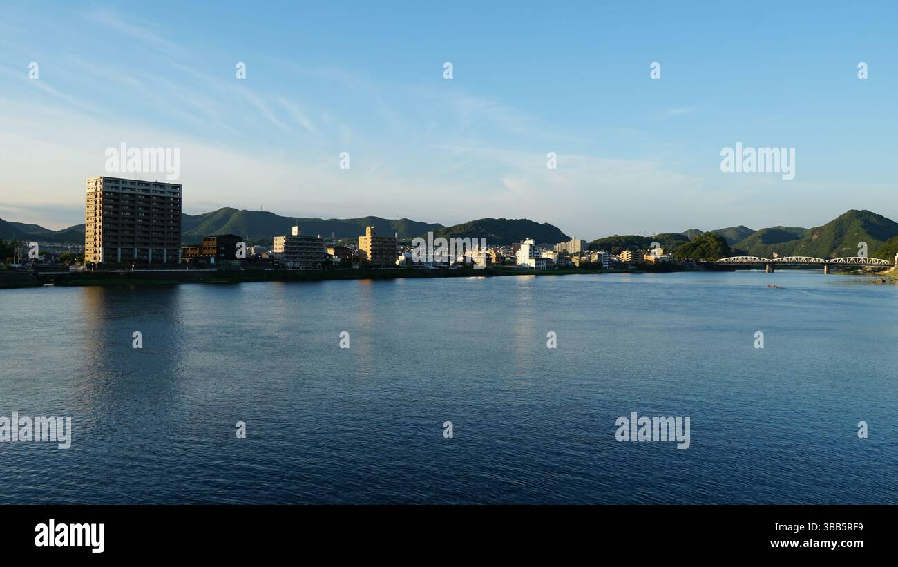 Inuyama - ville historique du château et charme pittoresque au Japon Banque D'Images