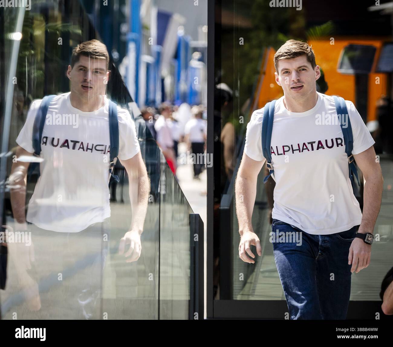 IMOLA - Max Verstappen (Red Bull Racing) à l'arrivée à l'Autodromo Internazionale Enzo e Dino Ferrari avant le Grand Prix d'Emilie-Romagne. ANP SEM VAN DER WAL Banque D'Images