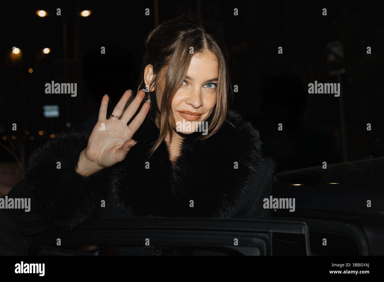 Barbara Palvin et Dylan Sprouse vus dans les rues lors du 78ème Festival de Cannes Banque D'Images