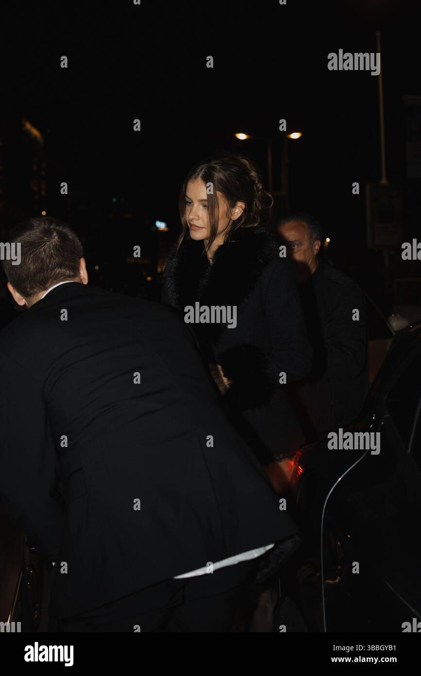 Barbara Palvin et Dylan Sprouse vus dans les rues lors du 78ème Festival de Cannes Banque D'Images