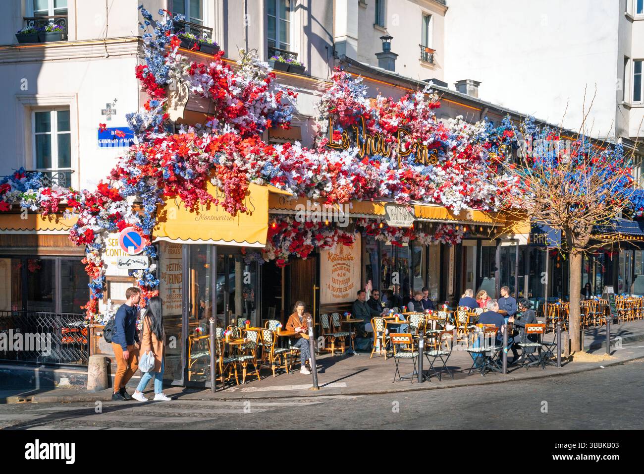 Café aux Vieux Paris, Montmartre Paris, France, Europe Banque D'Images