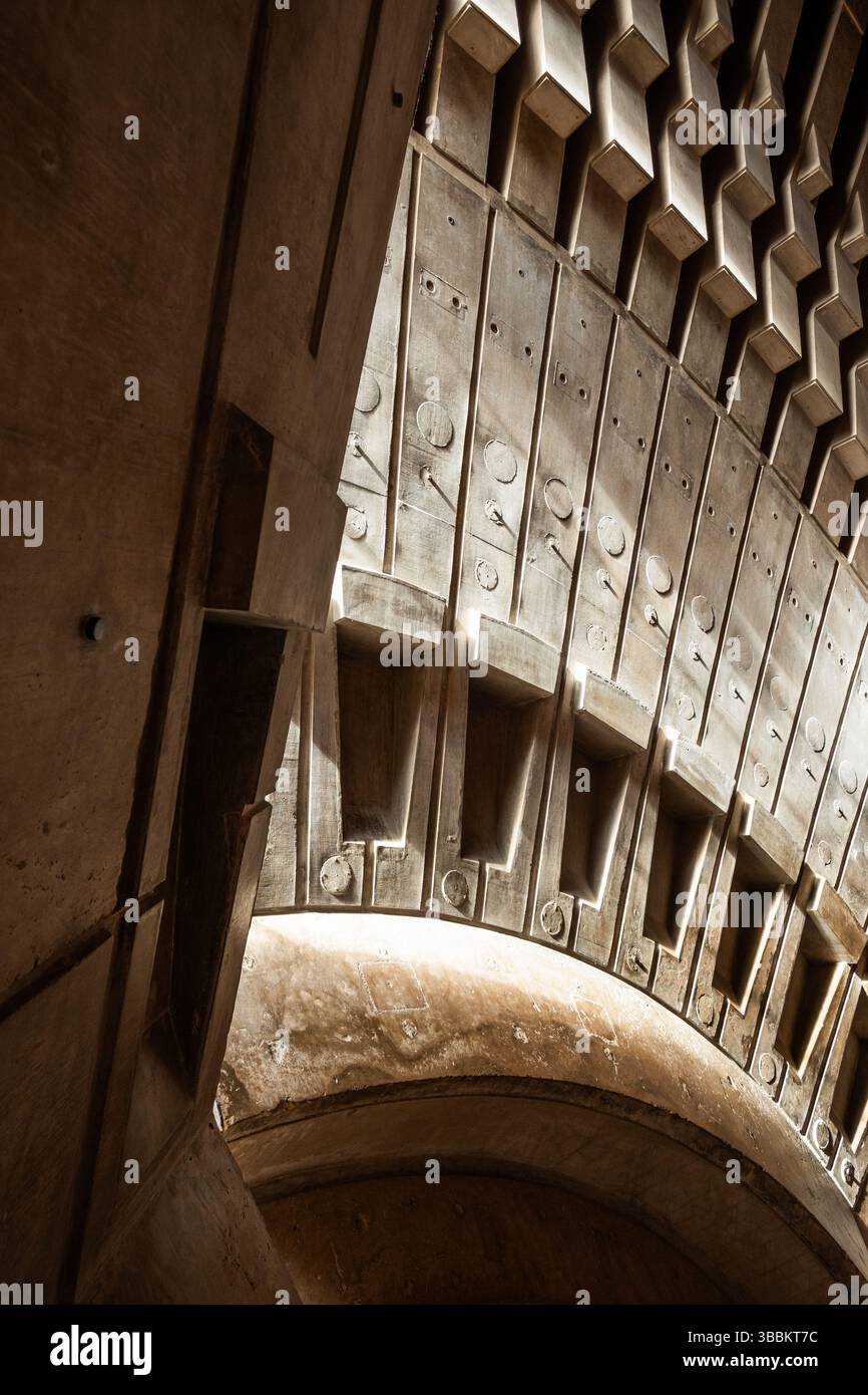 Intérieur de l'Opéra de Sydney montrant une structure de toit en béton Banque D'Images