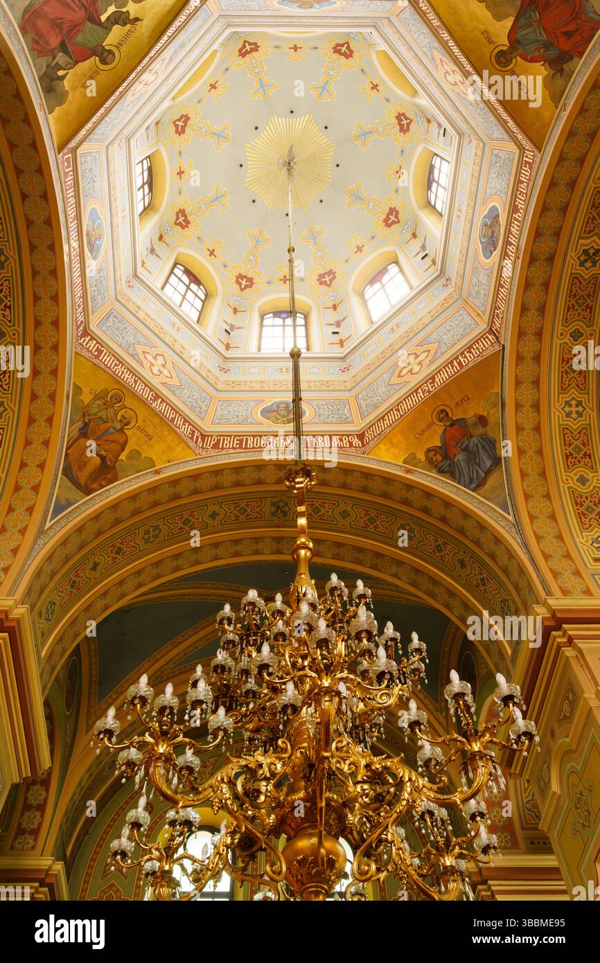 Intérieur étonnant de la Cathédrale orthodoxe de préparation Mary Magdalene, Varsovie, quartier de Praga, Pologne Banque D'Images