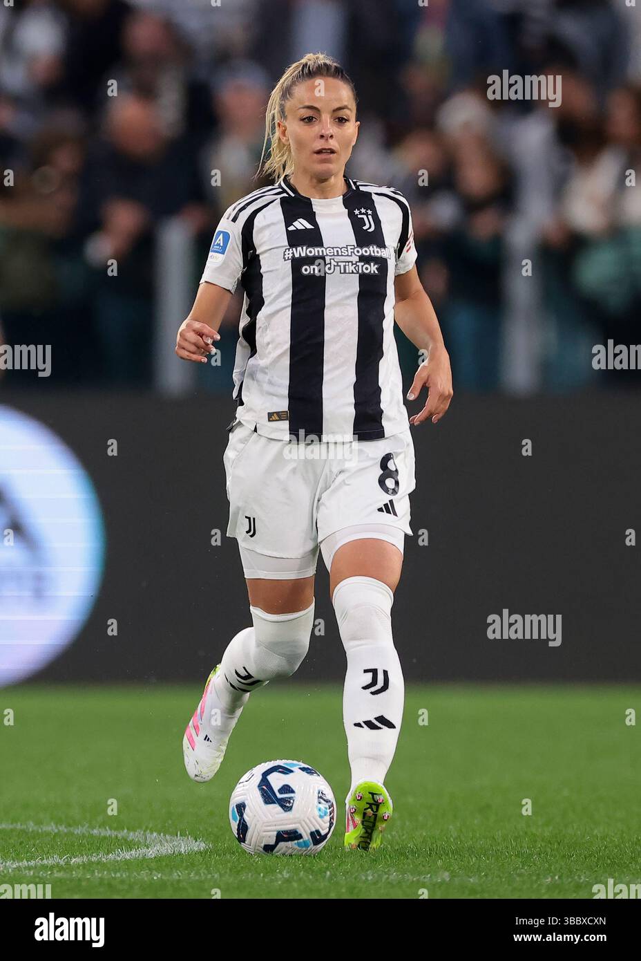 Turin, Italie. 10 mai 2025. Martina Rosucci de la Juventus lors du match Juventus Women vs Inter Femminile Serie A Femminile au stade Allianz de Turin. Le crédit photo devrait se lire : Jonathan Moscrop/Sportimage crédit : Sportimage Ltd/Alamy Live News Banque D'Images