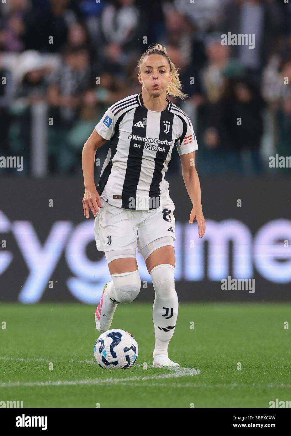 Turin, Italie. 10 mai 2025. Martina Rosucci de la Juventus lors du match Juventus Women vs Inter Femminile Serie A Femminile au stade Allianz de Turin. Le crédit photo devrait se lire : Jonathan Moscrop/Sportimage crédit : Sportimage Ltd/Alamy Live News Banque D'Images