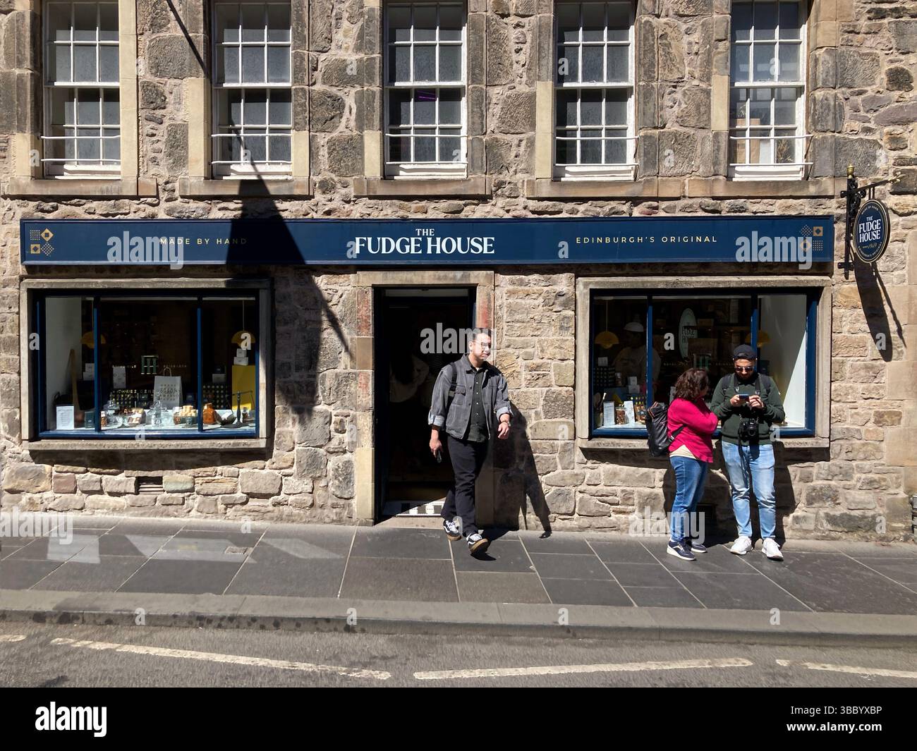 The Fudge House, Canongate Royal Mile, Édimbourg, Écosse - Image de stock capturée avec un smartphone