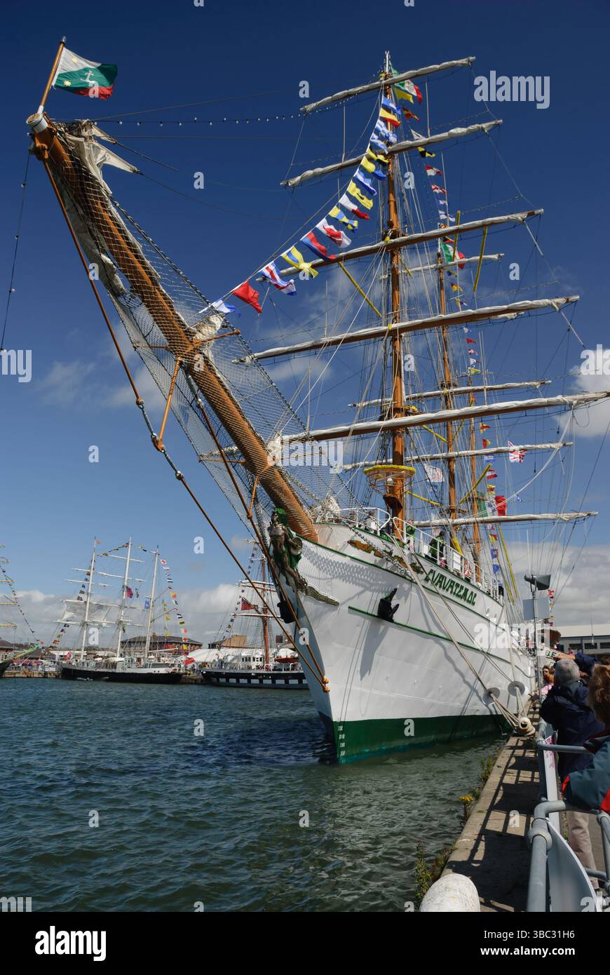 Cuauhtémoc grand voilier amarré à Liverpool avant la course des grands voiliers Banque D'Images