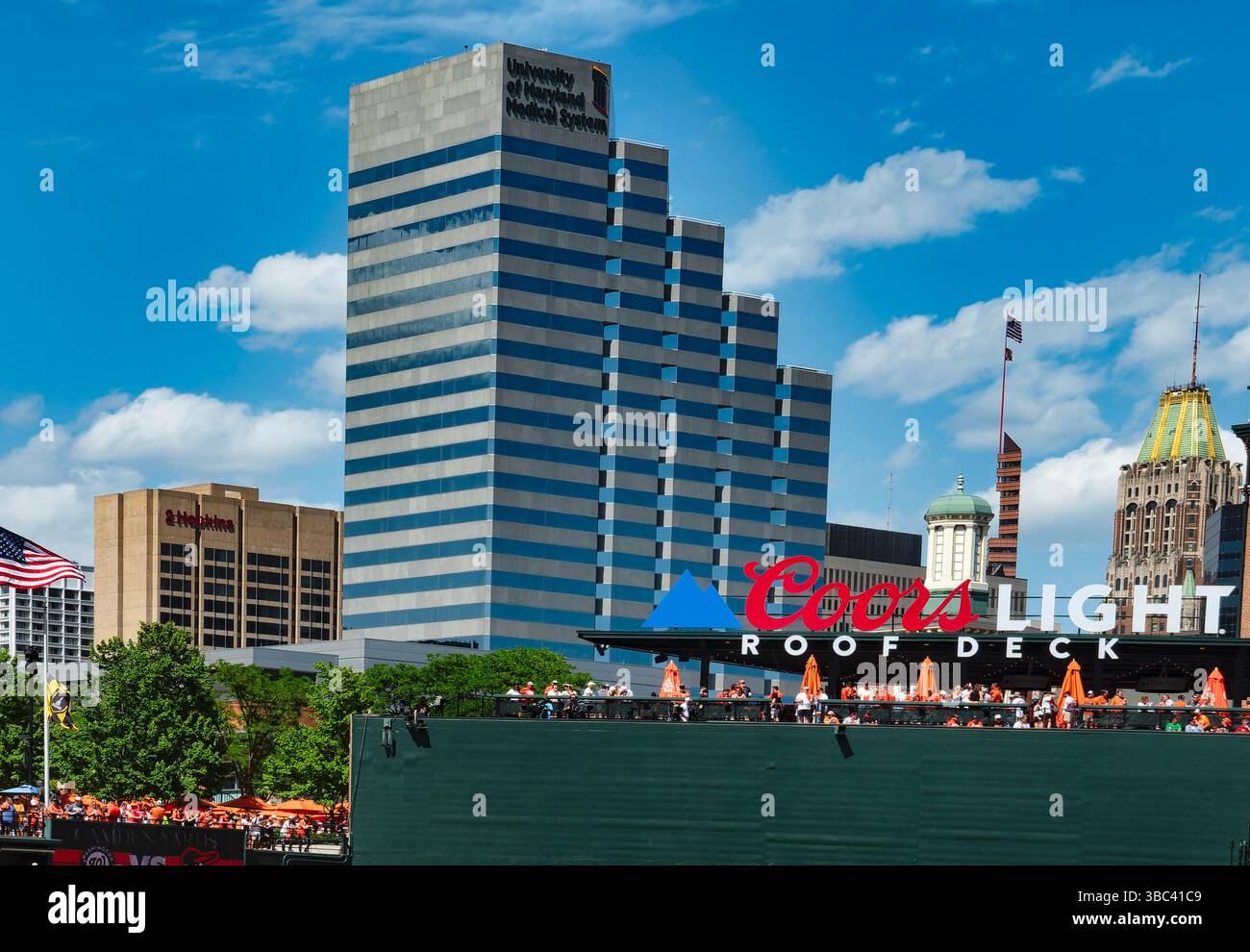 Stade de baseball Camden Yards par une belle journée. Banque D'Images