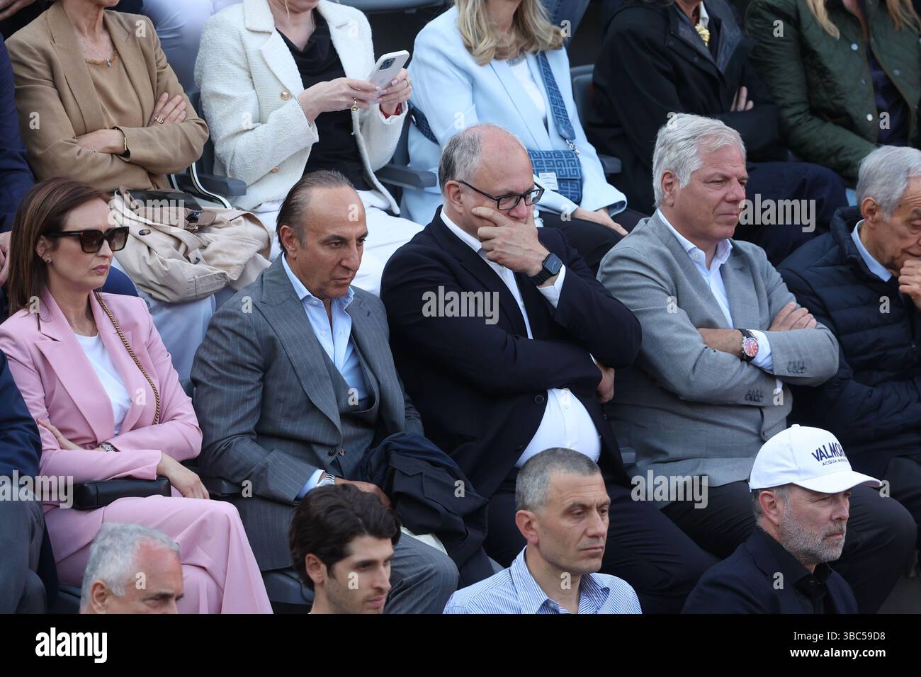 Rome, Italie. 18 mai 2025. Rome, Italie 18 mai 2025 : finale masculine, simple masculin, match Carlos Alcaraz (ESP) en action contre Jannik Sinner (ITA) lors de l'Internazionali BNL d' Italia 2025 ATP Masters Men's 1000 circuit à Rome au Foro Italico. Crédit : Agence photo indépendante/Alamy Live News Banque D'Images