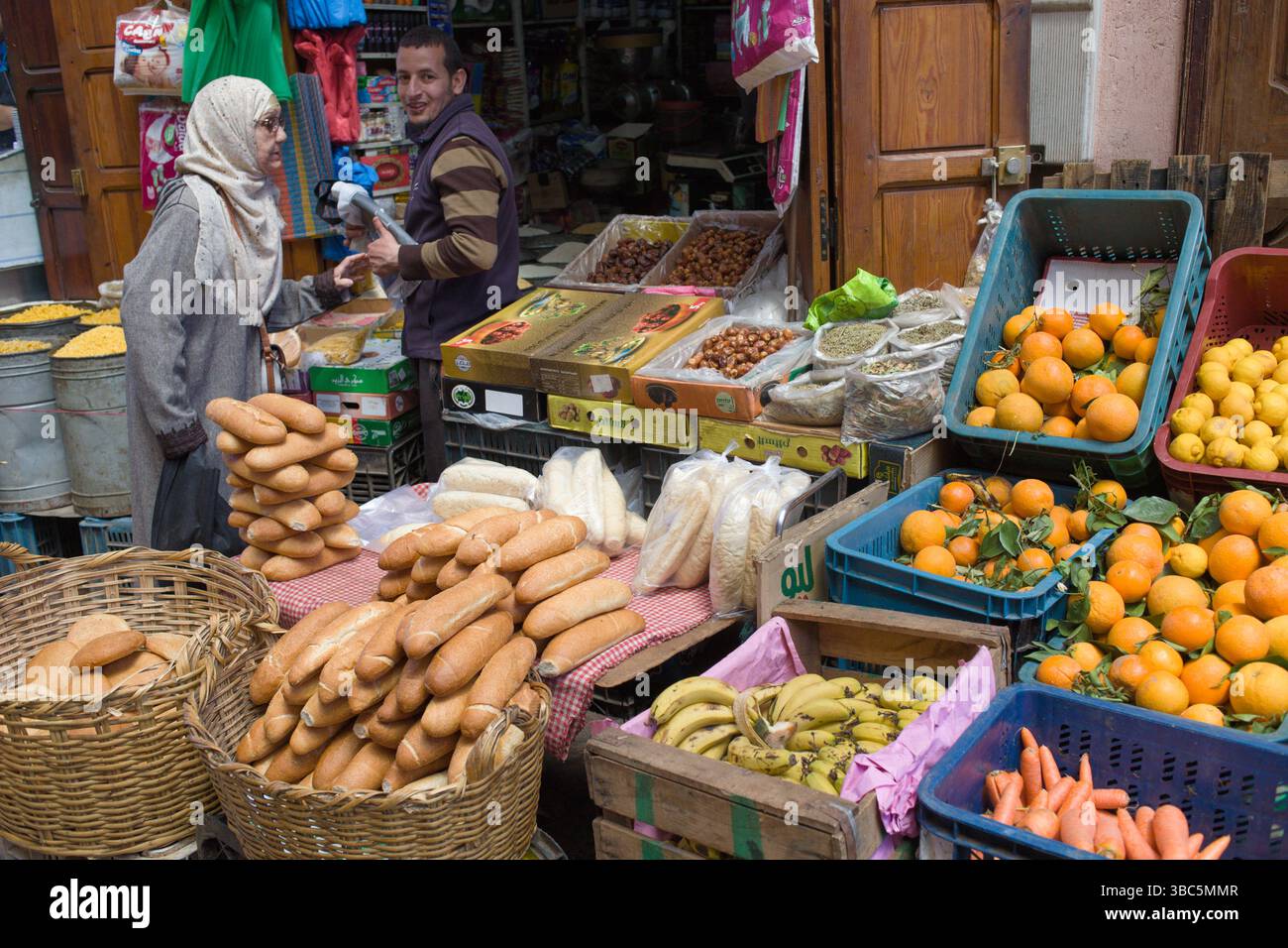 Maroc, Marrakech, Médine, souk, marché, denrées alimentaires, Banque D'Images