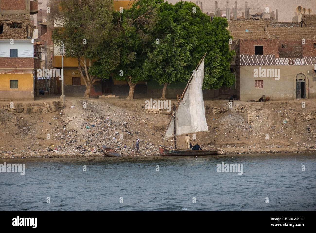 Felucca bateau sur le Nil, Egypte Banque D'Images