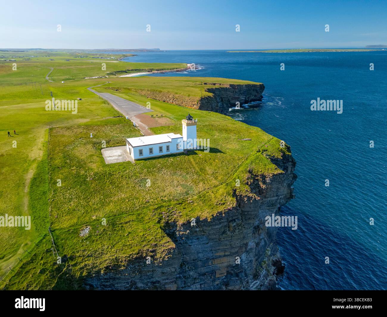 Vue aérienne du phare de Duncansby Head, Caithness, Écosse, Royaume-Uni Banque D'Images