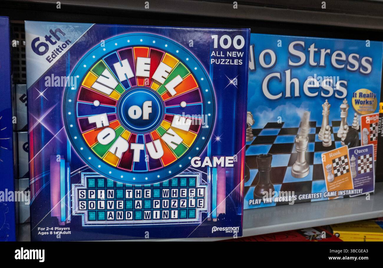 Barnes & Noble Booksellers sur la Cinquième Avenue à New York a une large sélection de livres et magazines, États-Unis 2025 Banque D'Images