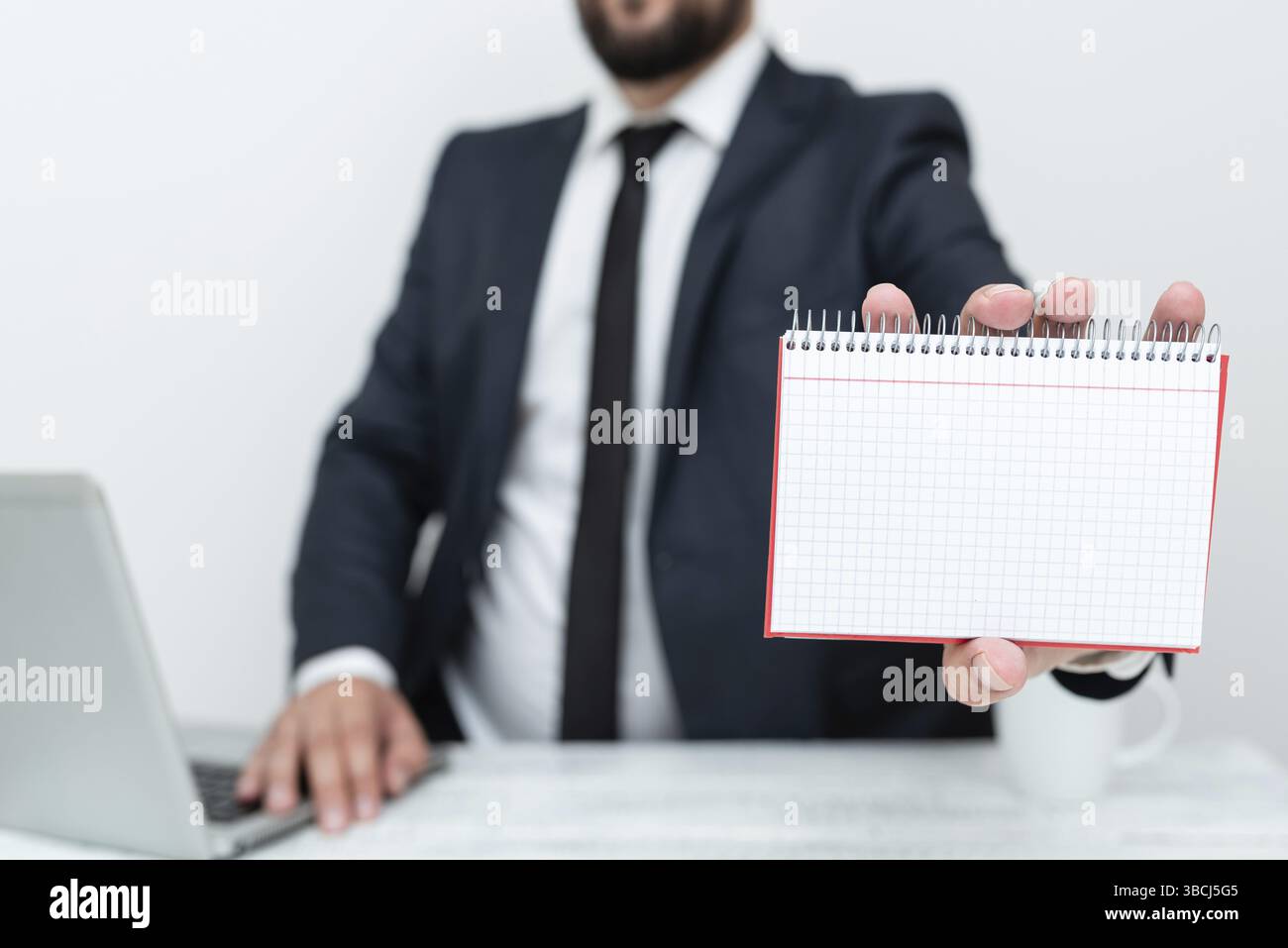 Remote Office Work Online présentant le plan d'affaires et les conceptions Banque D'Images