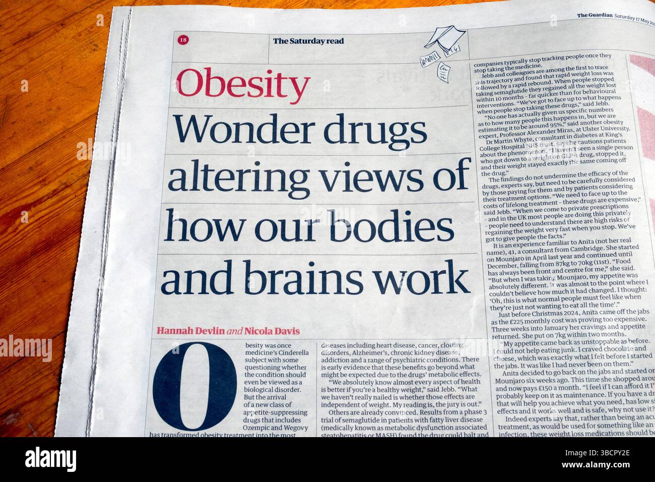 "OBÉSITÉ Wonder Drugs altérant les vues sur la façon dont nos corps et notre cerveau fonctionnent" titre du journal Guardian 17 mai 2025 Londres Royaume-Uni Banque D'Images