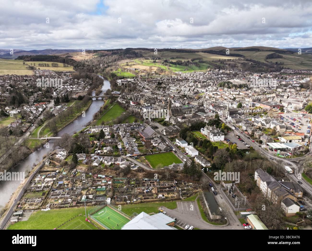 Vue aérienne de Peebles par drone Banque D'Images