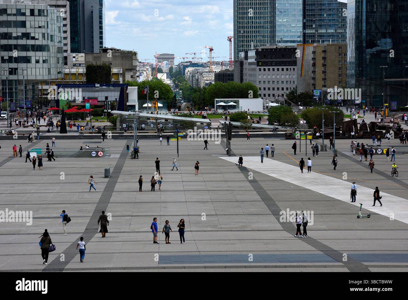 La Défense, le quartier des affaires de Paris, France. Banque D'Images