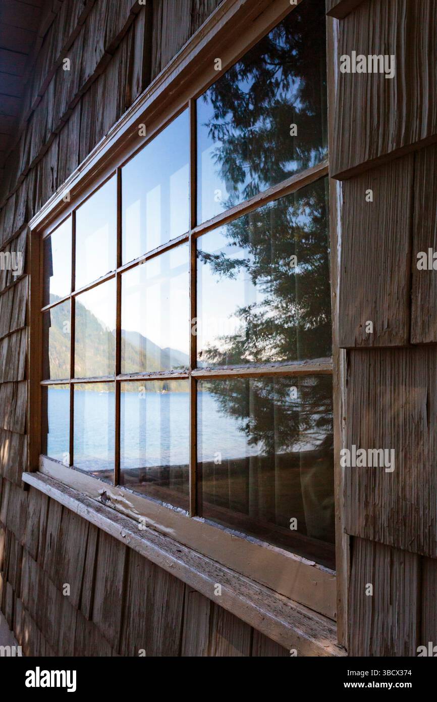 Roosevelt Cabins, Lake Crescent Lodge, Olympic National Park, Port Angeles, État de Washington, ÉTATS-UNIS. Banque D'Images