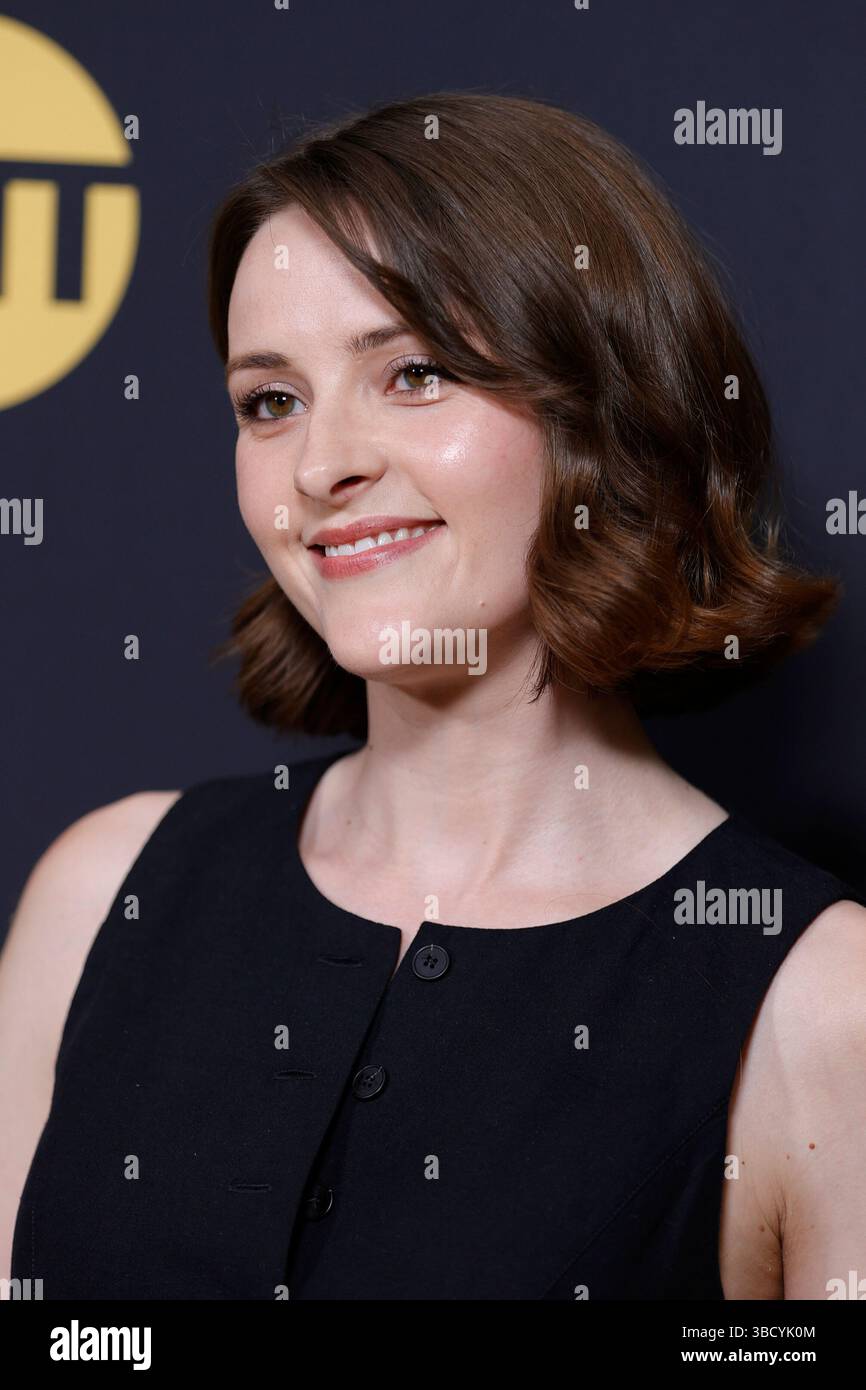 NEW YORK, NEW YORK - 20 MAI : Bluey Robinson, Olivia Morris, Callum McGowan et Marissa Hill assistent à la projection de TNT The Librarians : the Next Chapter à la Morgan Library le 20 mai 2025, à New York. La nouvelle série, une continuation de la franchise Librarians bien-aimée, débutera avec une première de deux nuits commençant le dimanche 25 mai après la couverture des Playoffs de la NBA, et se poursuivra le lundi 26 mai après les Playoffs de la LNH. Les épisodes seront diffusés chaque semaine le lundi soir sur TNT. Photo : Luiz Rampelotto/EuropaNewswire Banque D'Images