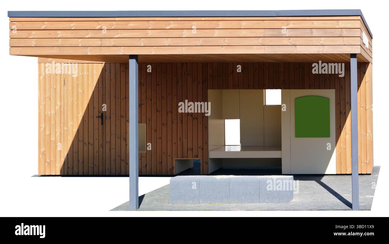 Gazebo en bois et abri de pluie à l'aire de jeux pour enfants isolé sur blanc Banque D'Images