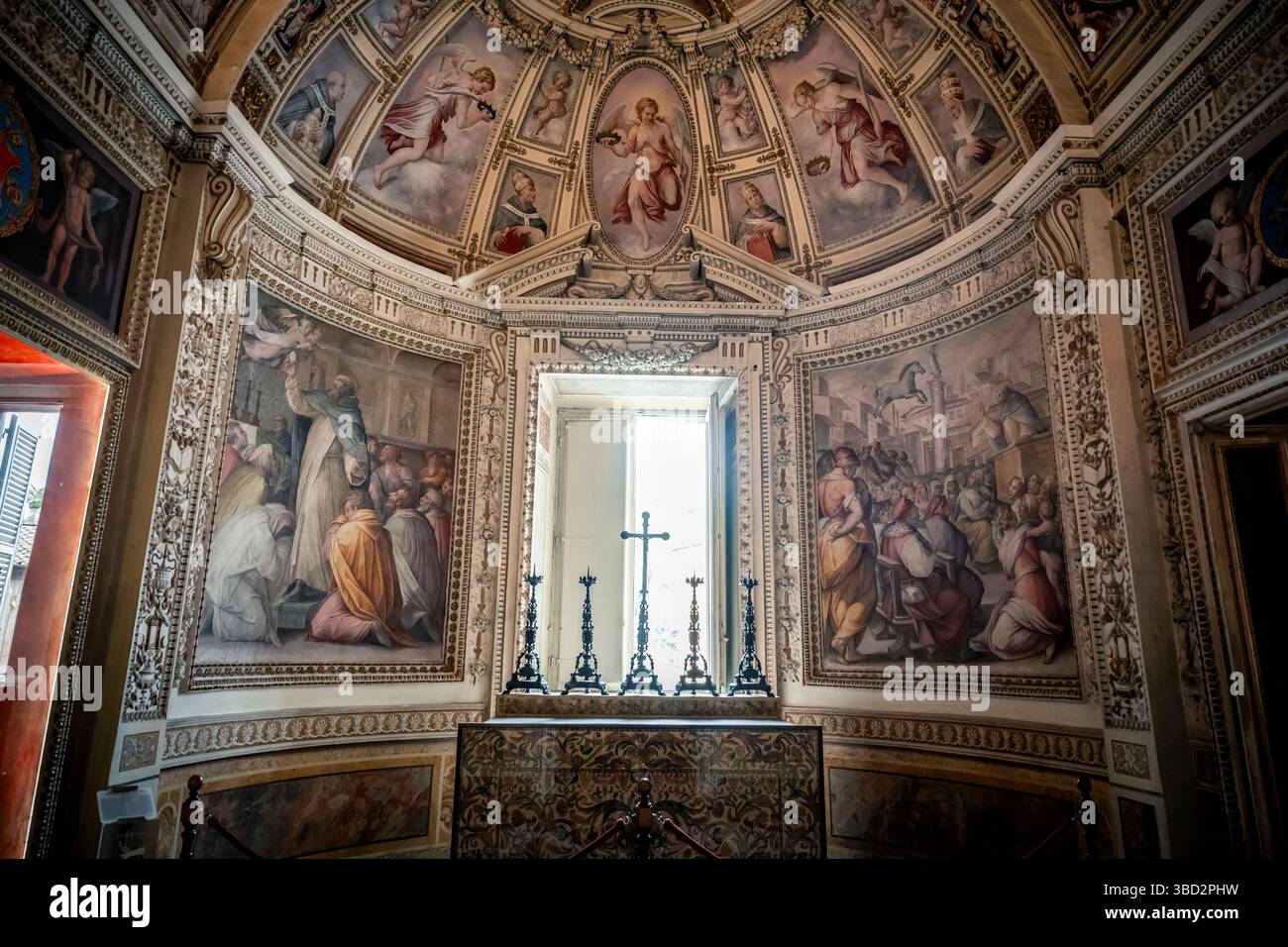 À l'intérieur des galeries du Musée du Vatican Banque D'Images