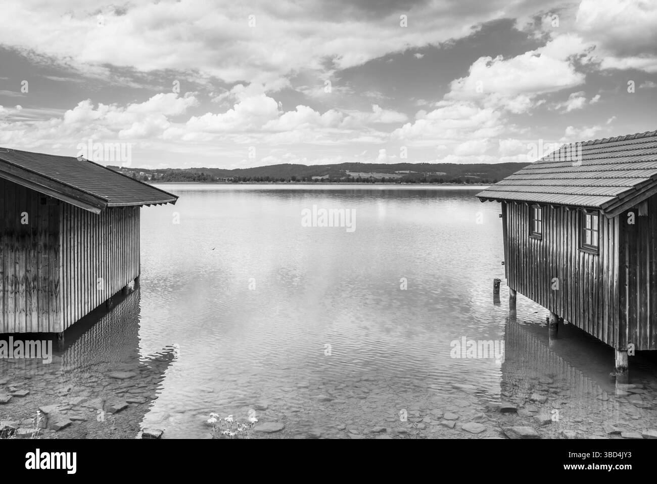 Bateaux à bateaux au lac Kochel, haute-Bavière, Allemagne Banque D'Images