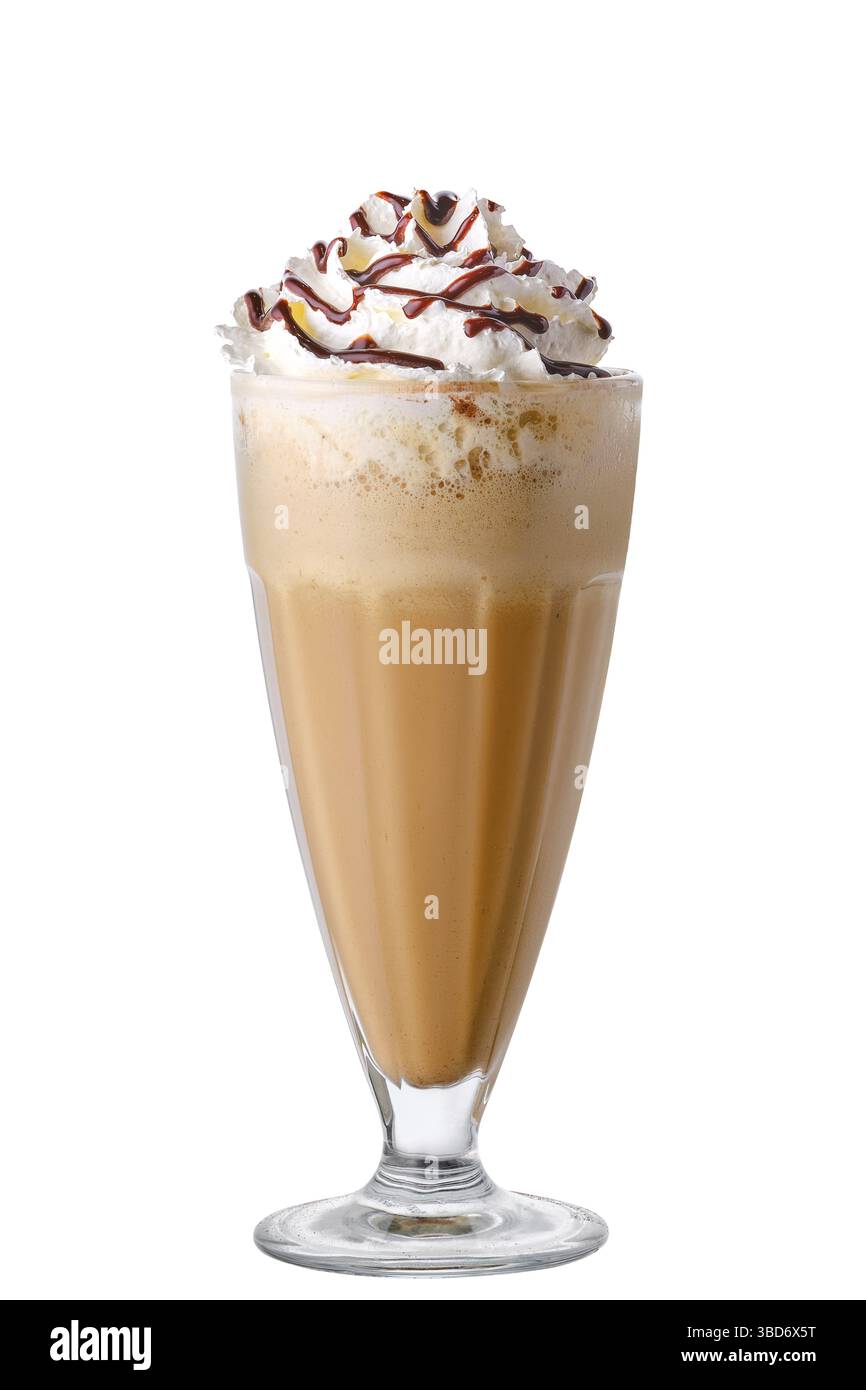 Milk-Shake Chicolate au caramel isolé sur fond blanc Banque D'Images