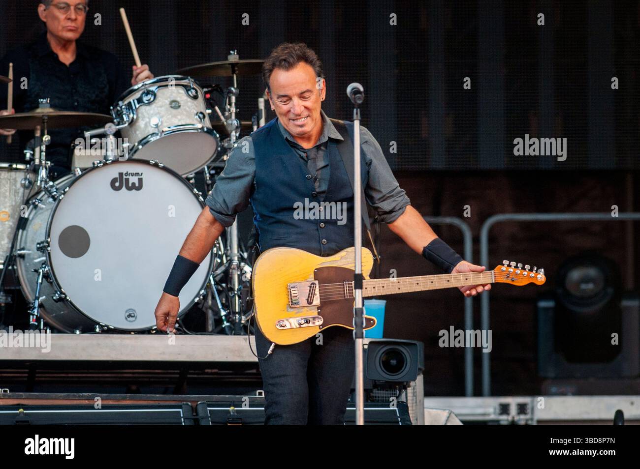 Bruce Springsteen se produit avec le E Street Band au Hampden Park le 1er juin 2016 à Glasgow, en Écosse Banque D'Images