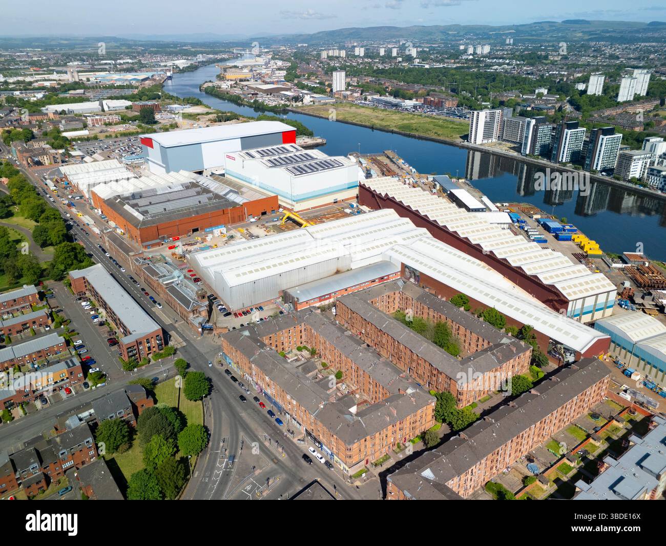 Vue aérienne du chantier naval BAE Systems à Govan on River Clyde, Glasgow, Écosse, Royaume-Uni Banque D'Images