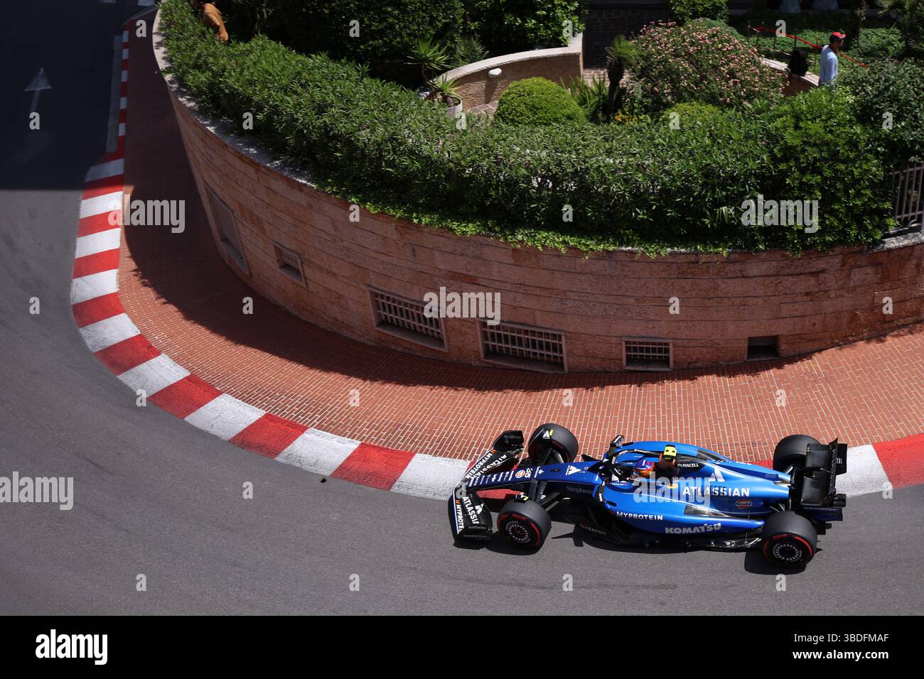 Monaco, Monaco. 24 mai 2025. Carlos Sainz de Williams Racing en piste lors des essais finaux du Grand Prix de F1 de Monaco sur le circuit de Monaco le 24 mai 2025 à Monte-Carlo, Monaco. Crédit : Marco Canoniero/Alamy Live News Banque D'Images