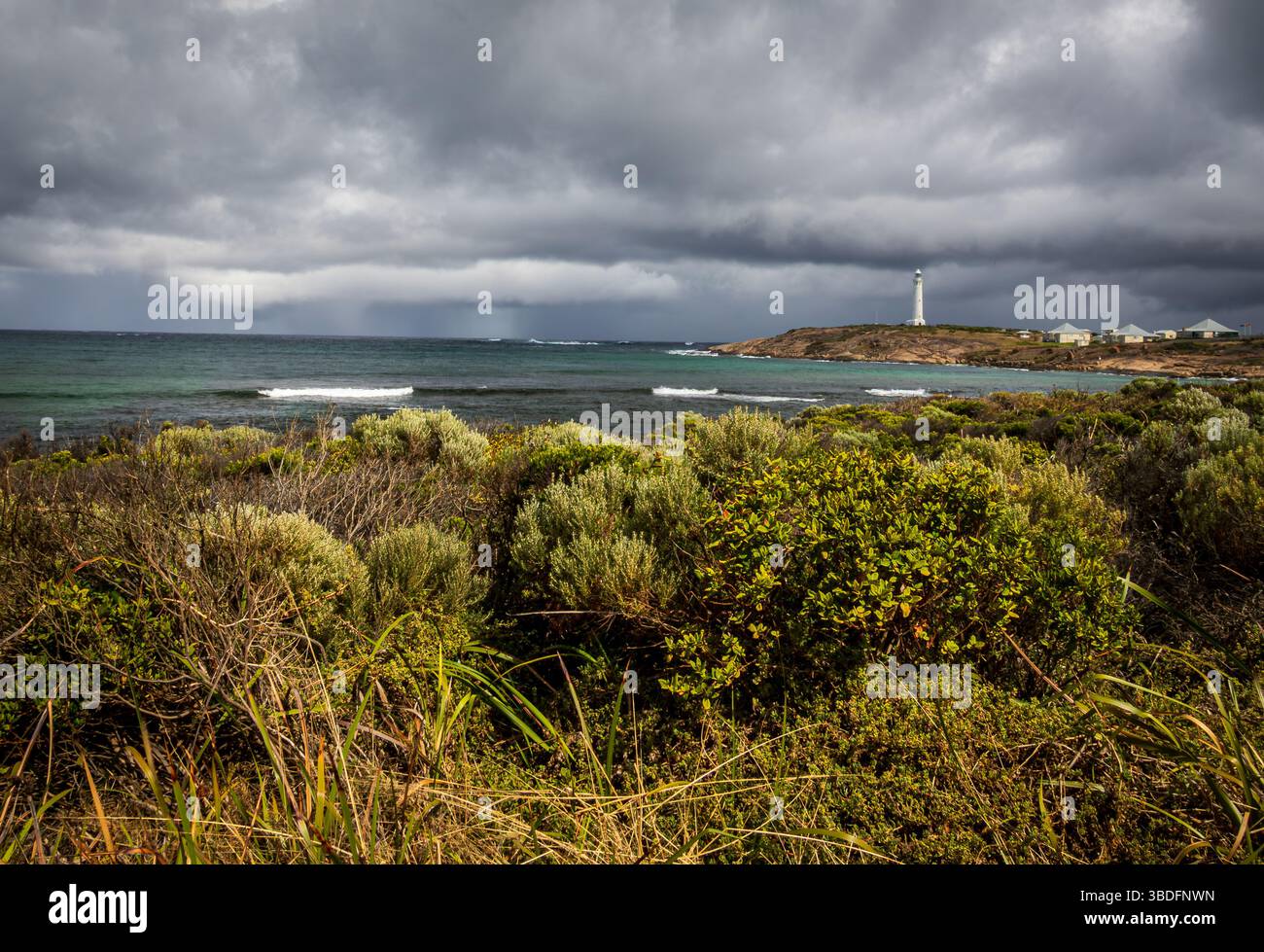 20250-03-15 tempête approchant le phare du cap Leeuwin 2 Banque D'Images
