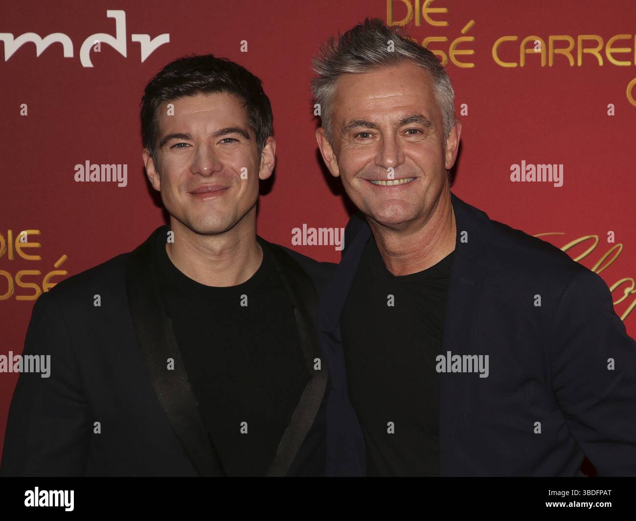 Acteurs Philipp Danne et Robert Lohr sur le tapis rouge devant le 28ème Gala Jose Carreras le 7 décembre 2022 dans la ville des médias de Leipzig, acteurs P. Banque D'Images