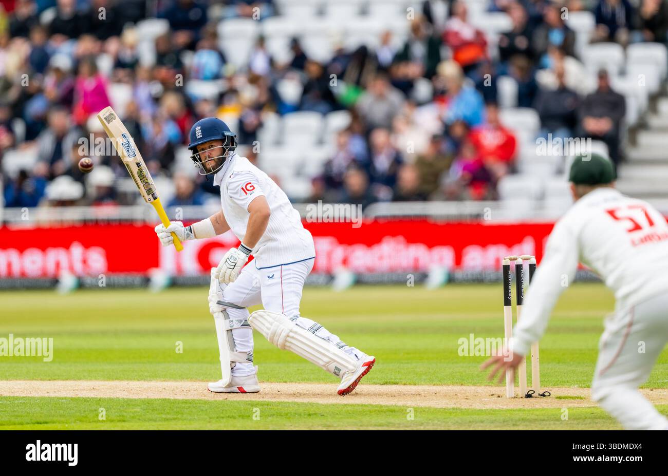 Ben Duckett battant pour l'Angleterre le premier jour du Rothesay test match entre l'Angleterre et le Zimbabwe Banque D'Images