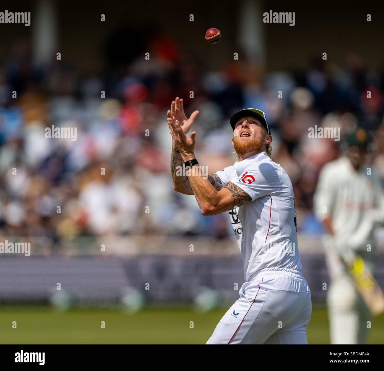 L’Anglais Ben Stokes lors de la deuxième journée du Rothesay test match entre l’Angleterre et le Zimbabwe Banque D'Images