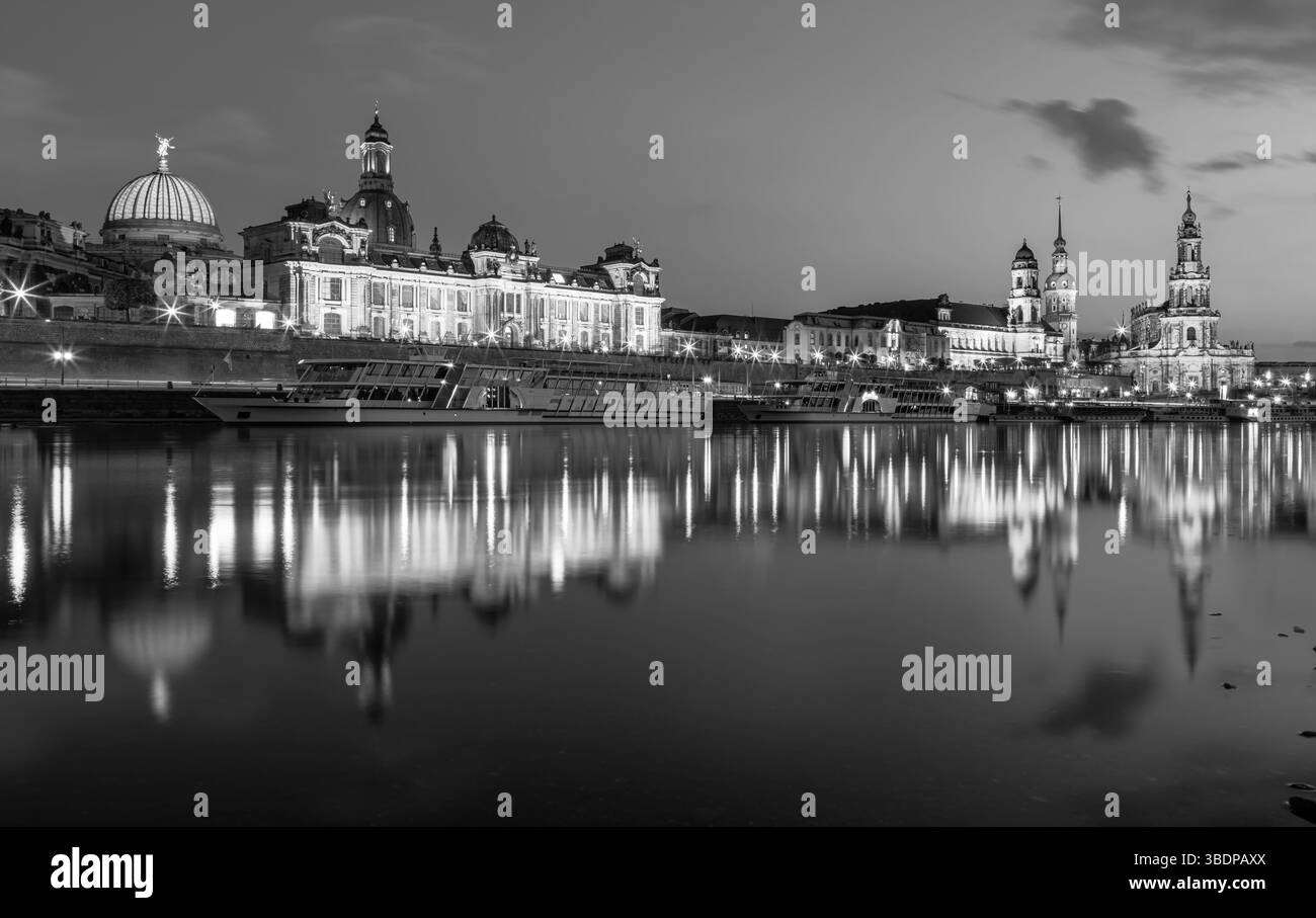Dresde, l'état fédéral allemand de la ville de Saxe, rivière, vieille europe Banque D'Images