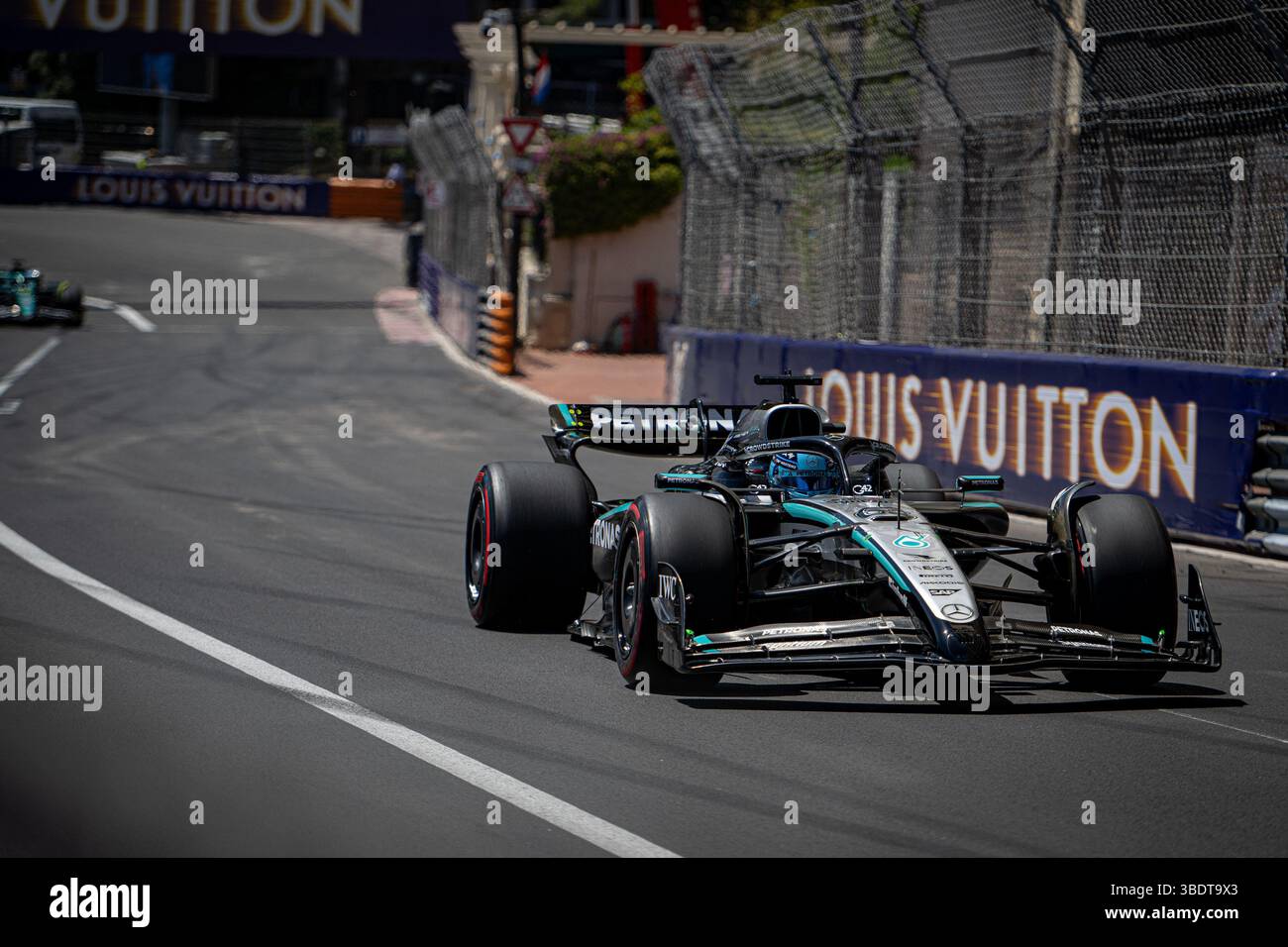 Monaco, Principauté de Monaco. 26 mai 2025. 63, George Russell, GBR, Mercedes W16, MERCEDES AMG PETRONAS F1 TEAM crédit : Agence photo indépendante/Alamy Live News Banque D'Images