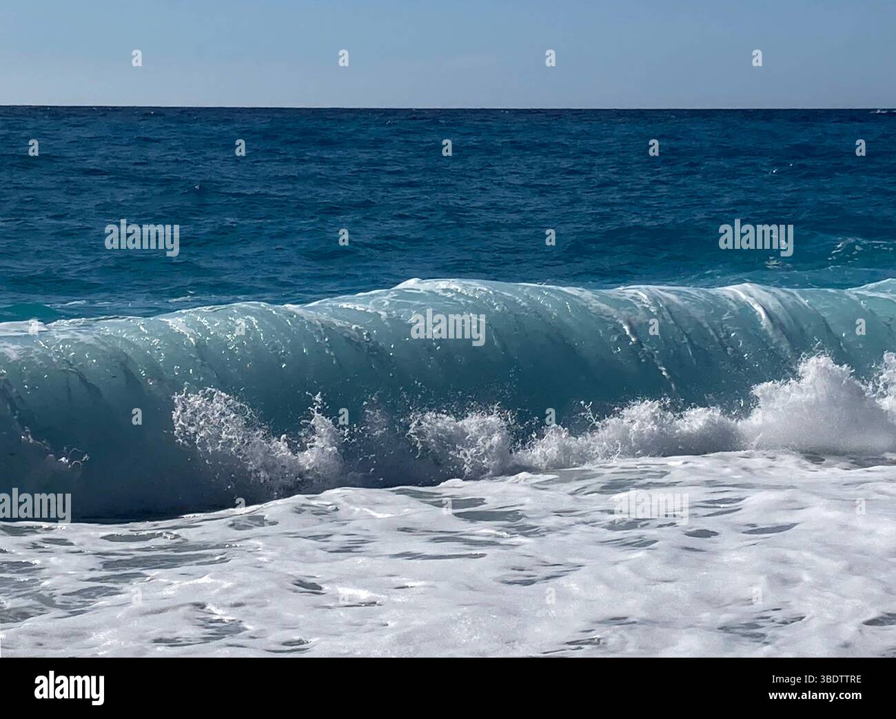 DATE RECORD NON INDIQUÉE la baie de Kalamitsi sur l'île de Lefkas en Grèce au 2025-05-10 A 1327 *** la baie de Kalamitsi sur l'île de Lefkas en Grèce au 2025 05 10 A 1327 Banque D'Images