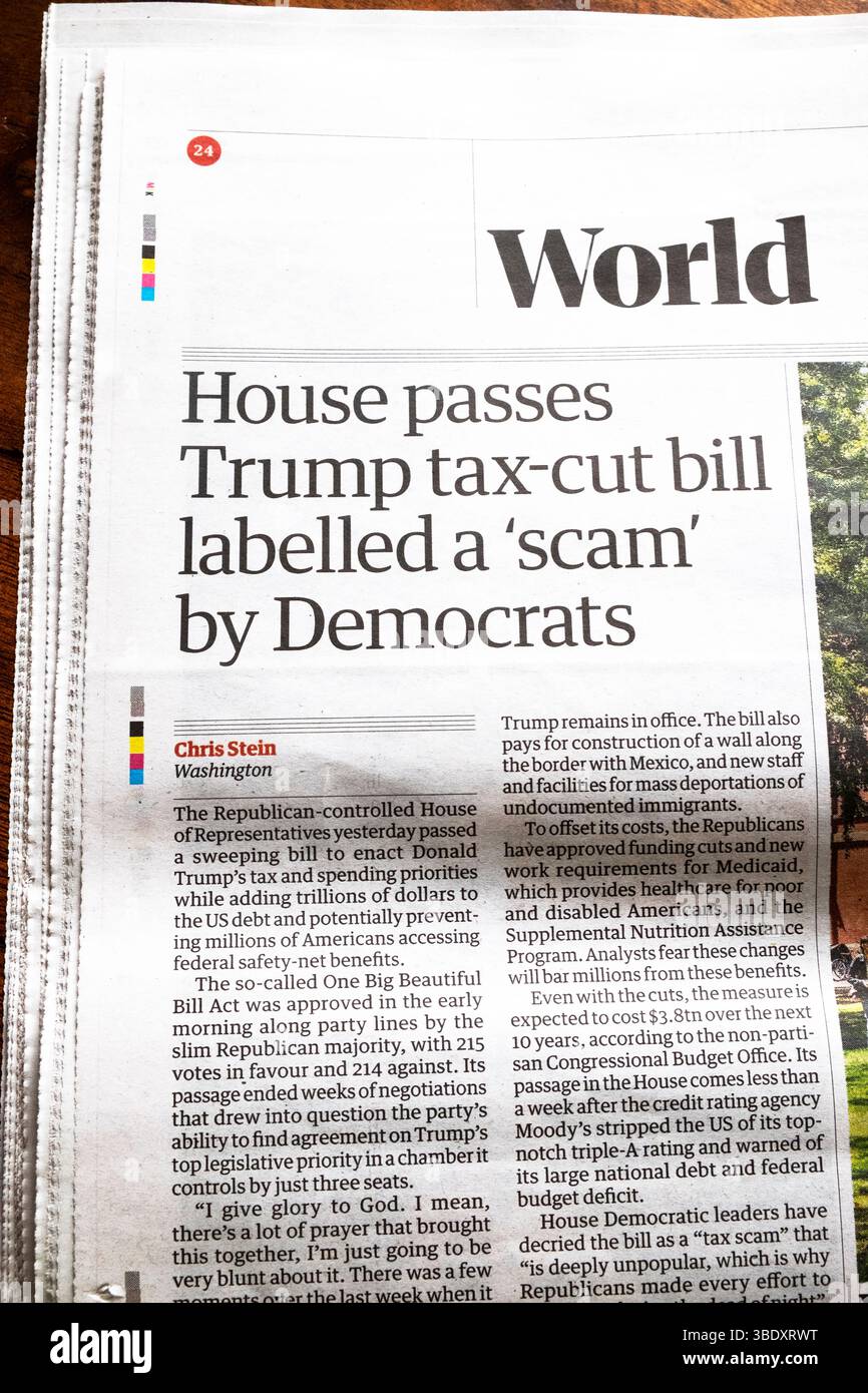 La Chambre des représentants des ÉTATS-UNIS adopte le projet de loi de réduction d'impôt de Trump qualifié d'« arnaque » par le journal démocrate Guardian Headline Economy article 23 mai 2025 Royaume-Uni Banque D'Images