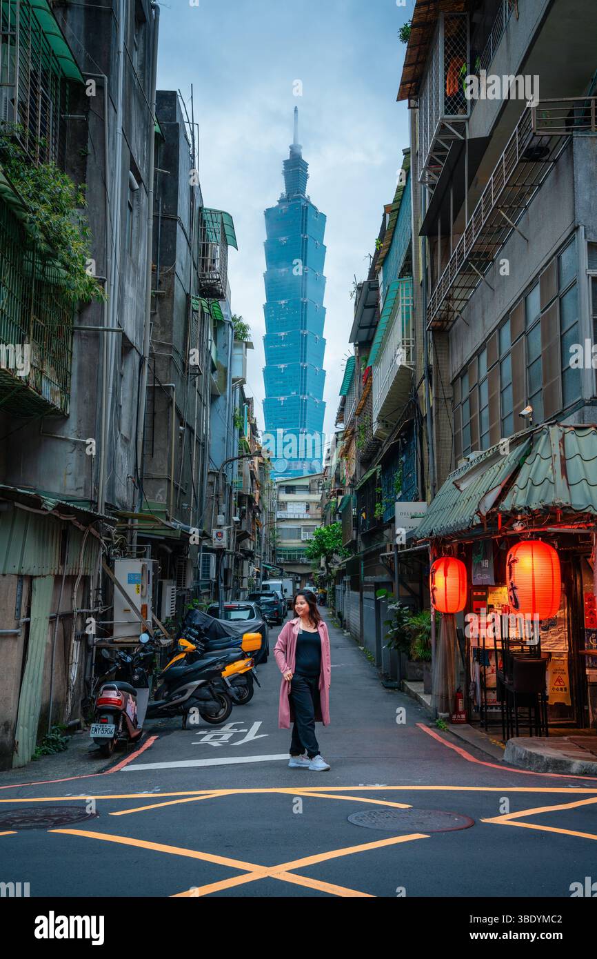 Meilleure vue de Taipei 101 – perspective diurne emblématique à Taipei, Taiwan Banque D'Images