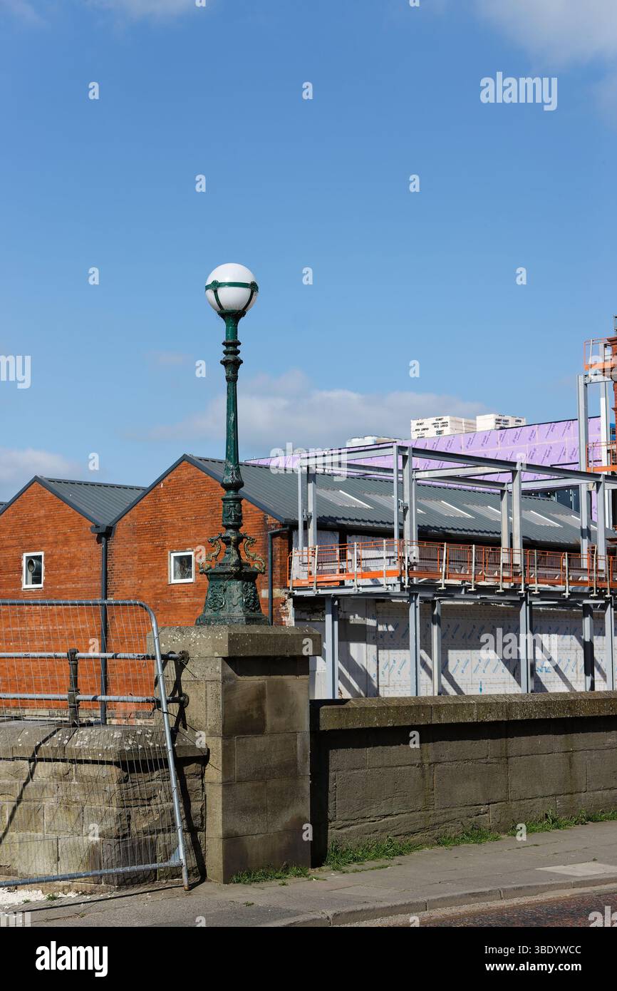 Radcliffe Civic Hub Link chantier de construction avec cadre squelette en acier dans le Grand manchester royaume-uni Banque D'Images
