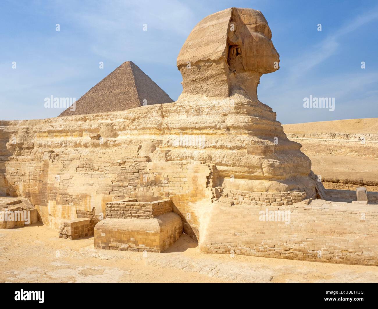 Le grand Sphinx et la grande pyramide de Gizeh Banque D'Images