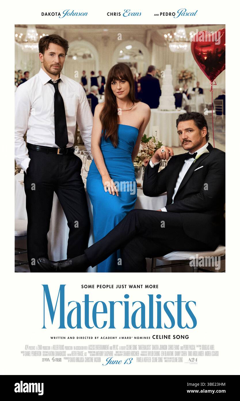 Matérialistes (2025) réalisé par Celine Song et mettant en vedette Dakota Johnson, Chris Evans et Pedro Pascal. Une jeune et ambitieuse entremetteuse New-yorkaise se retrouve tiraillée entre le match parfait – une cliente milliardaire – et son ex imparfait, la forçant à réévaluer sa carrière, ses croyances sur l’amour et son propre avenir romantique. Affiche AMÉRICAINE À une feuille POUR USAGE ÉDITORIAL UNIQUEMENT. Crédit : BFA / A24 Banque D'Images