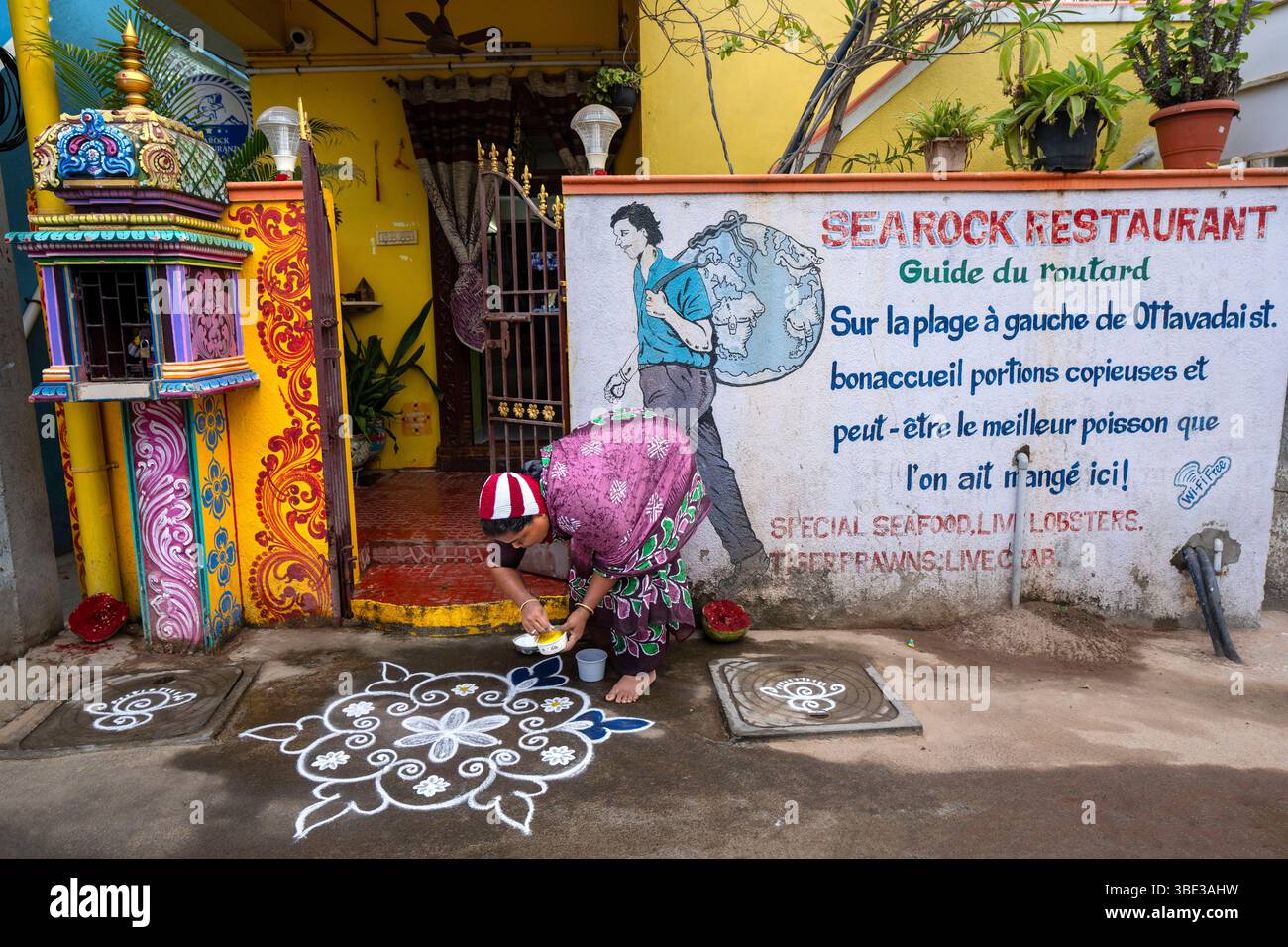 Inde, Tamil Nadu, Mahabalipuram, dessins pour le festival de Pongal Banque D'Images