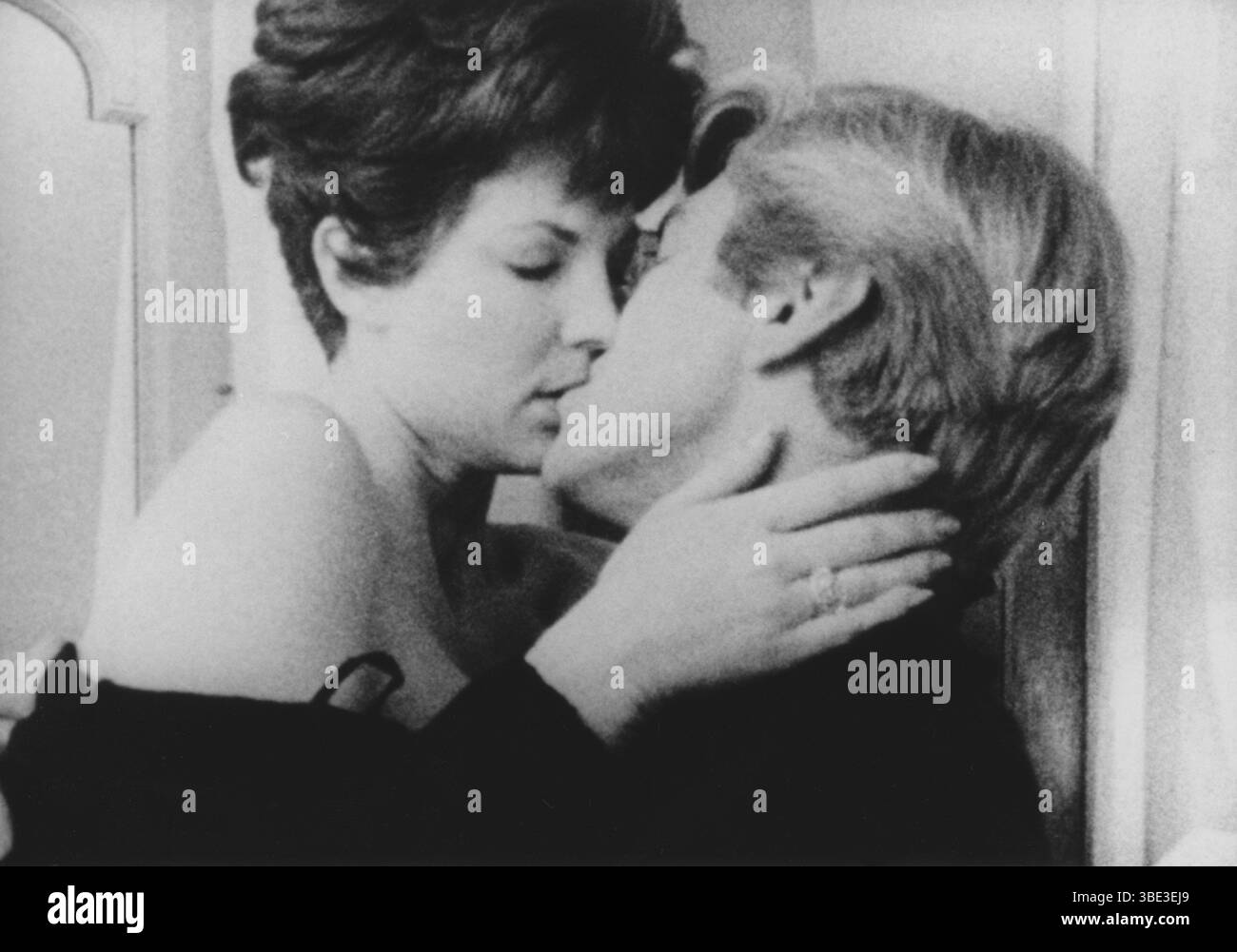 Faces année : 1968 USA réalisé par John Cassavetes Lynn Carlin, Seymour Cassel Banque D'Images